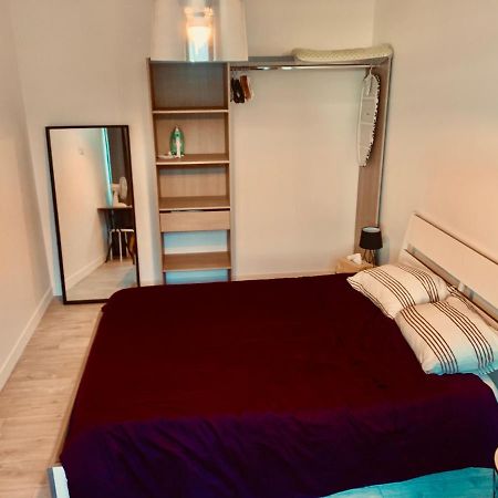 Superbe Appartement En Hyper Centre De Charleville ภายนอก รูปภาพ